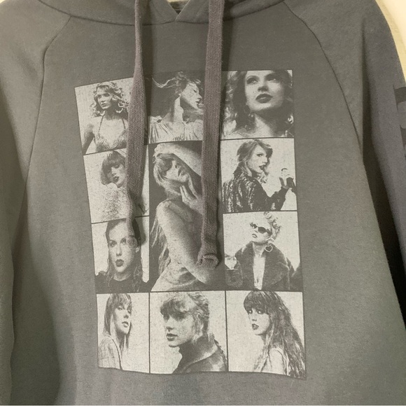 Taylor swift Womens gray the eras tour concert hoodie M - Picture 3 of 8